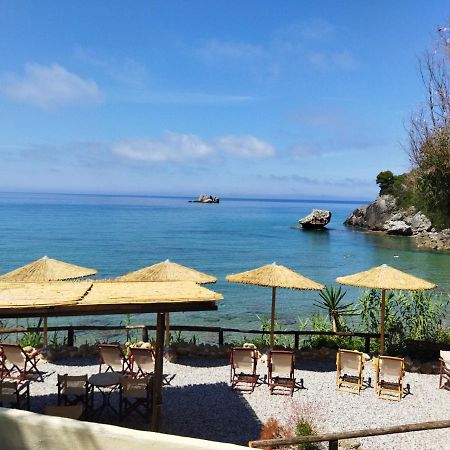 Yaliskari Beach Pelekas Exterior photo